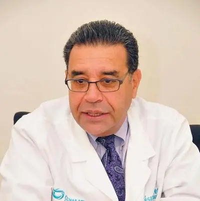 Foto de Dr. Cesar Herrera