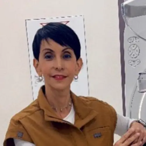 Foto de Dra. Maria Ysabel González Curi